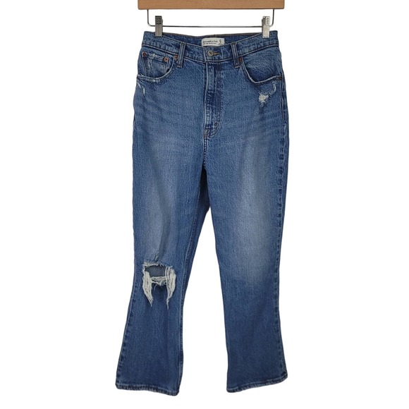 Abercrombie & Fitch Ultra High Rise Kick Flare jeans - Picture 2 of 11